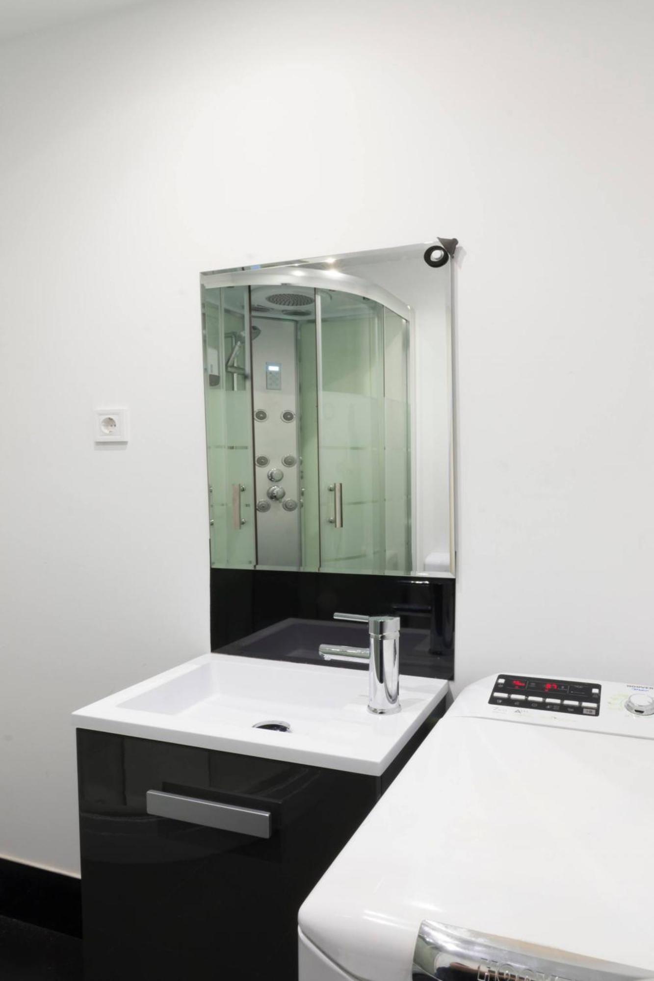 Apartamentos Day Madrid Callao Centro Gran Via Sol Malasana 외부 사진