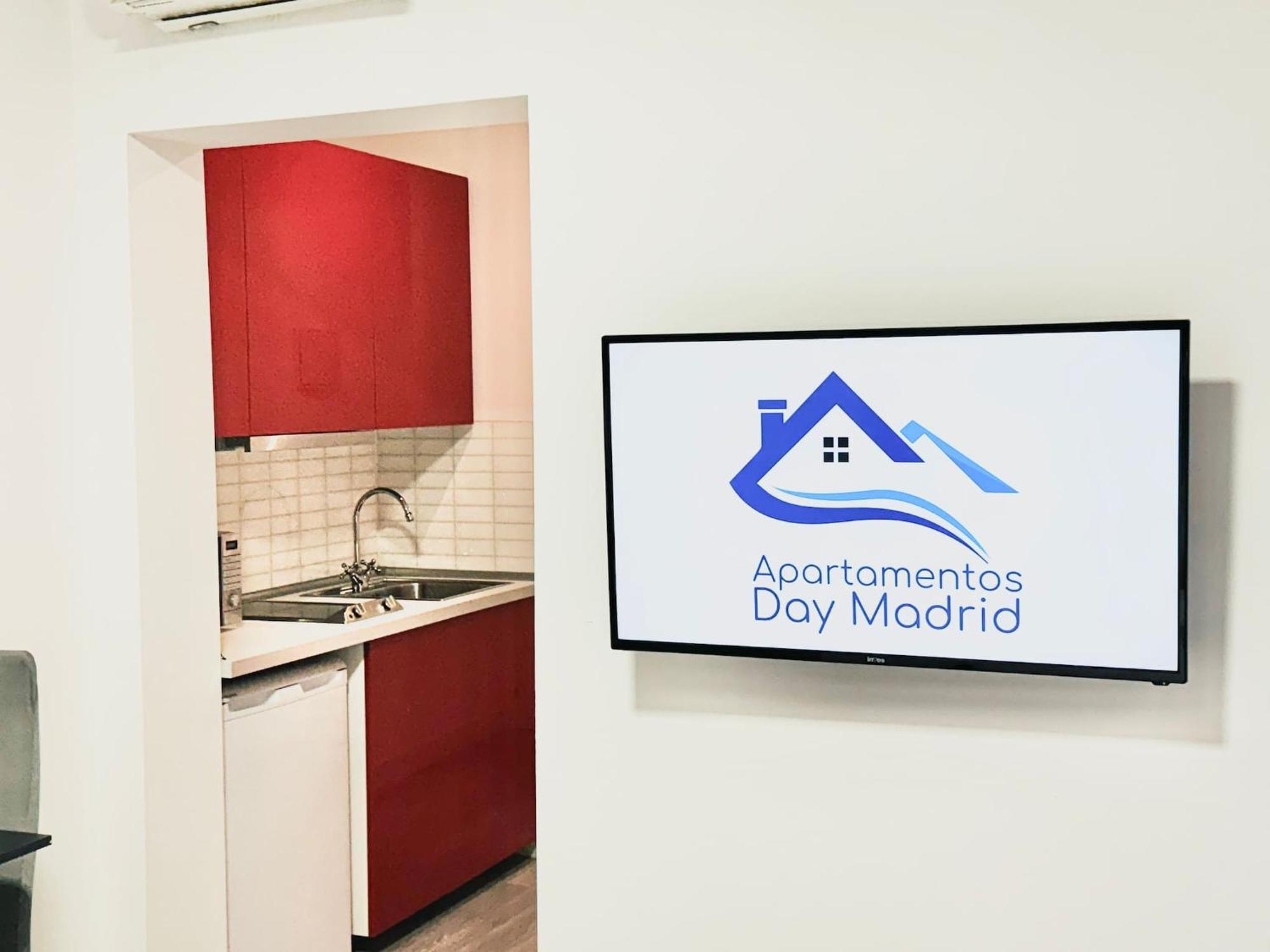Apartamentos Day Madrid Callao Centro Gran Via Sol Malasana 외부 사진