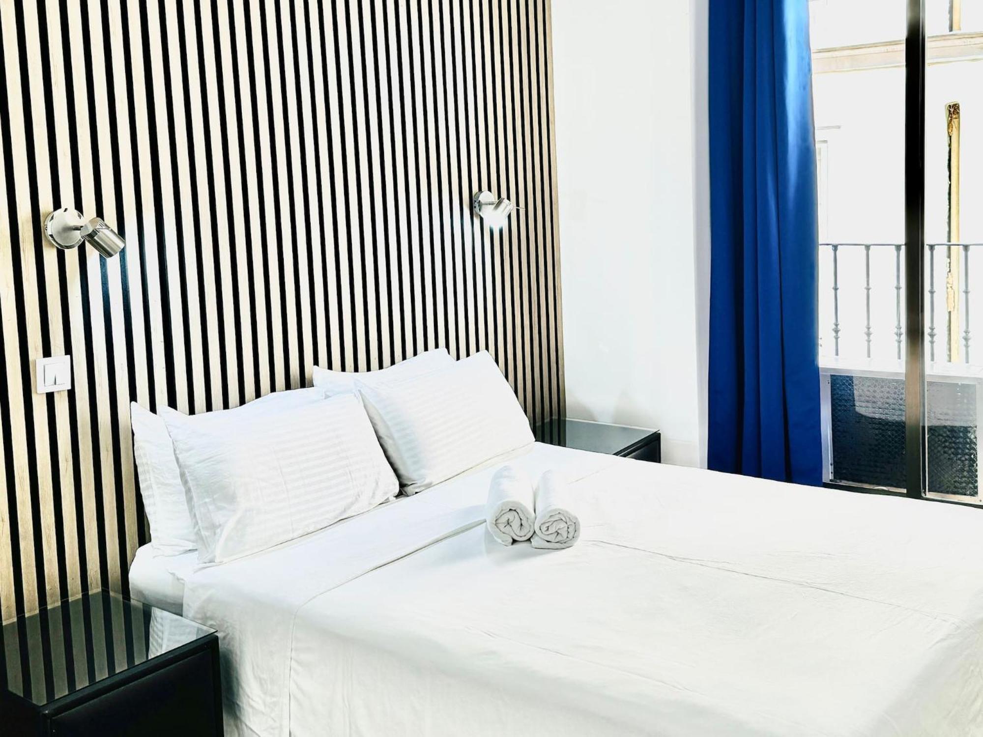 Apartamentos Day Madrid Callao Centro Gran Via Sol Malasana 외부 사진